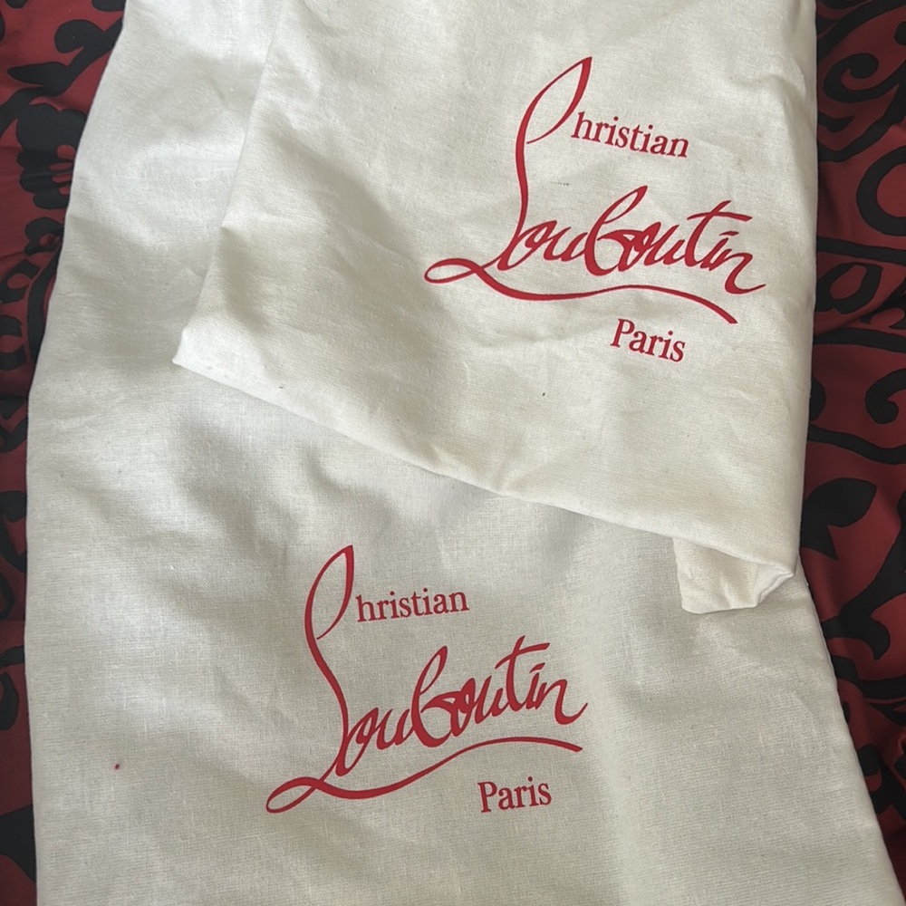 Authentic Cl Red Bottoms With Lots Of Class To Ad… - image 6